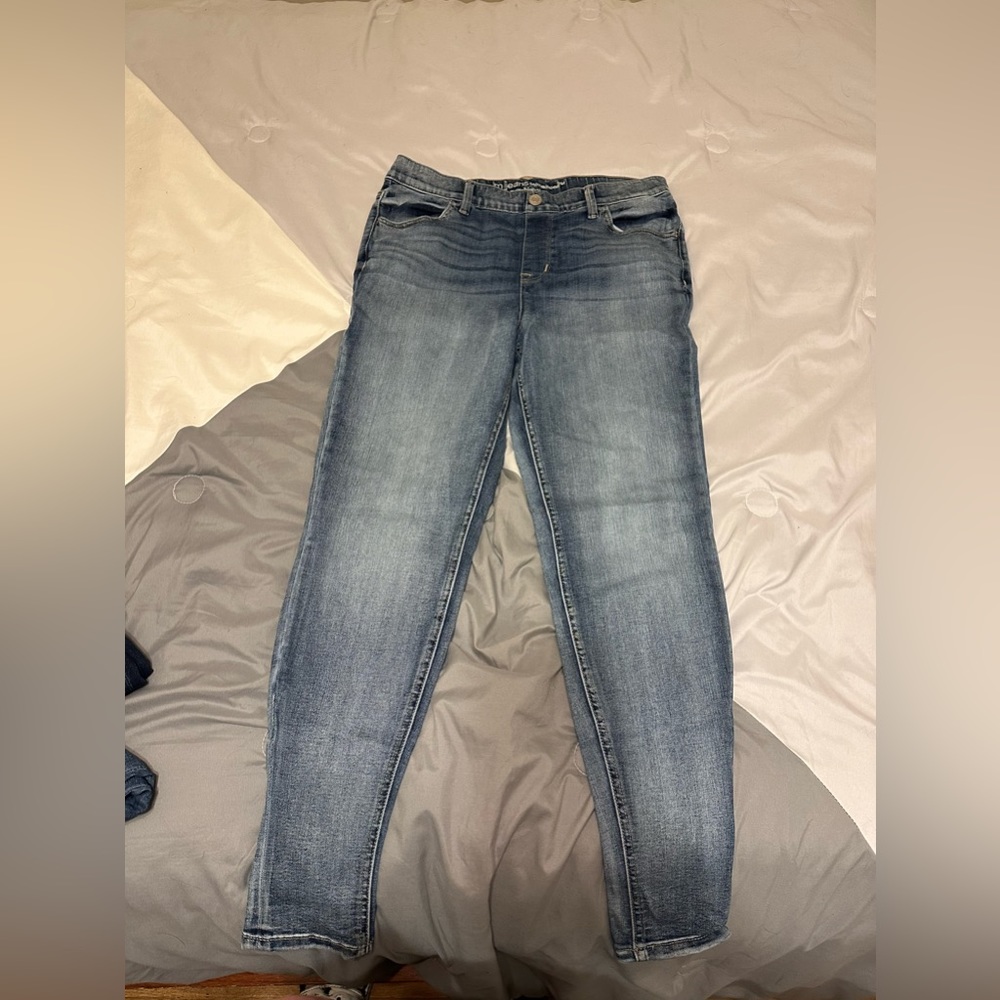 Maurice’s Super High rise Jegging size Large